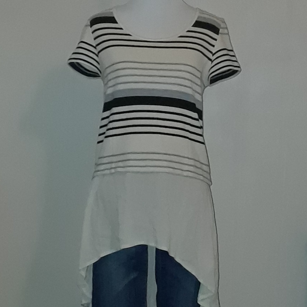 EUC Anthropologie Deletta hi lo tunic